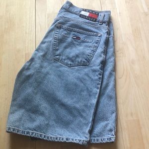 😍SOLD Mens Vintage Tommy Hilfiger Jorts 36!